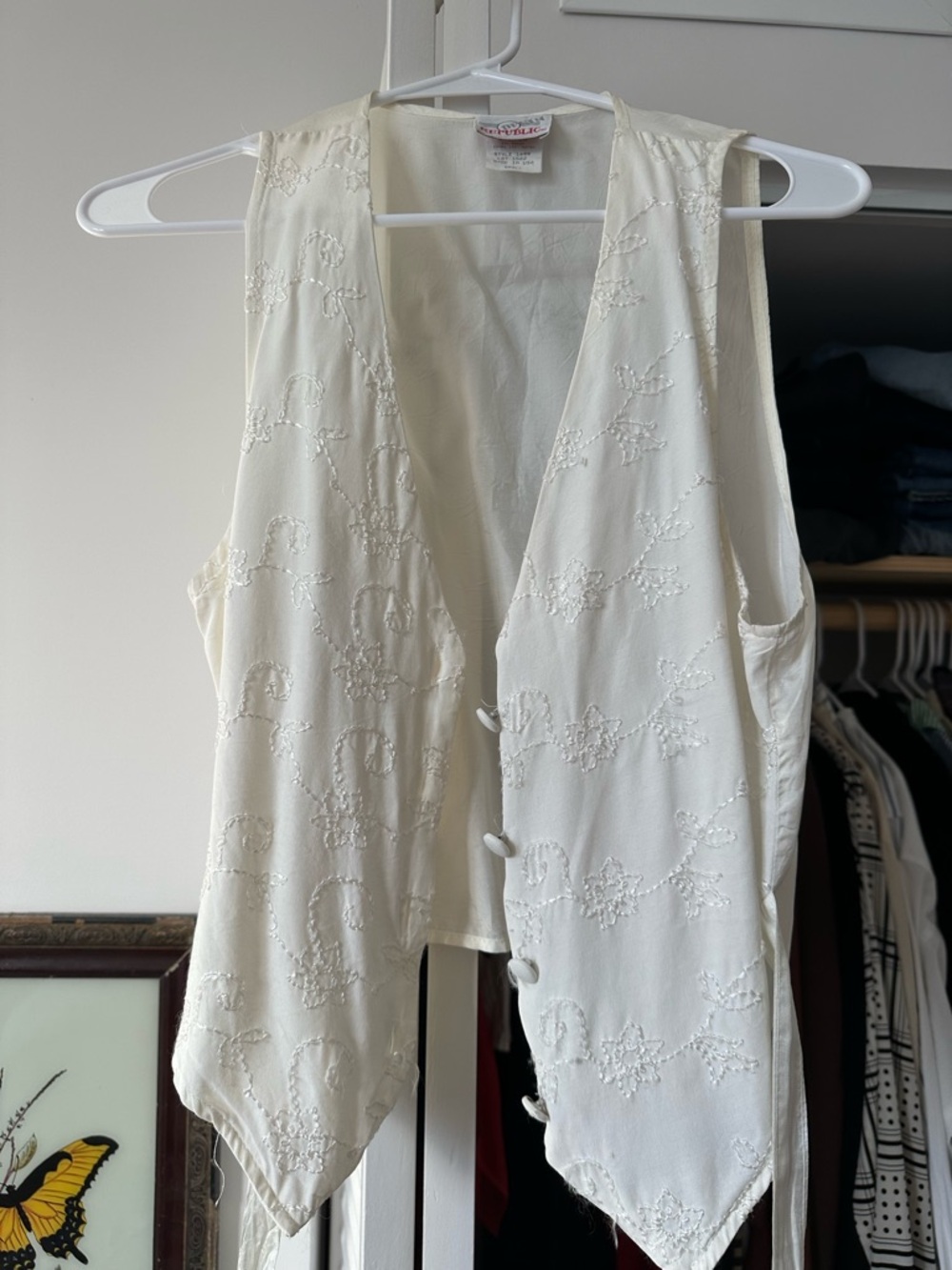 Vintage Beaded Cream V-Neck Sleeveless Vest